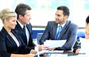 সেলস অ্যান্ড মার্কেটিং এক্সিকিউটিভ [ Sales & Marketing Executive, File Photo ]